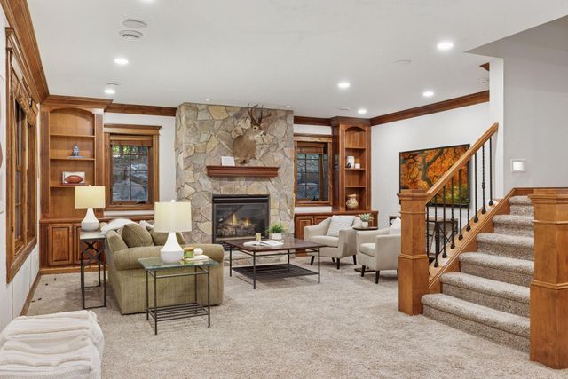 8523 Amsden Road, Bloomington, MN 55438