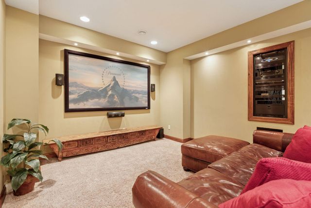 8523 Amsden Road, Bloomington, MN 55438