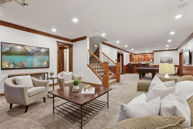 8523 Amsden Road, Bloomington, MN 55438