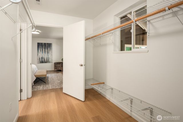 6516 24th Avenue SW, Seattle, WA 98106