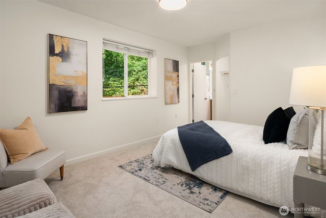 6516 24th Avenue SW, Seattle, WA 98106