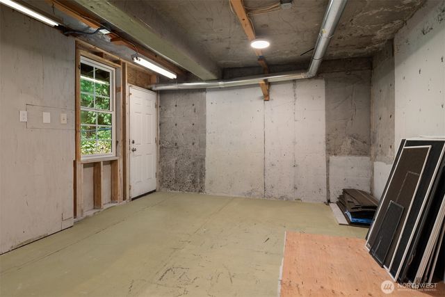6516 24th Avenue SW, Seattle, WA 98106