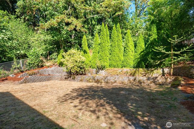 6516 24th Avenue SW, Seattle, WA 98106