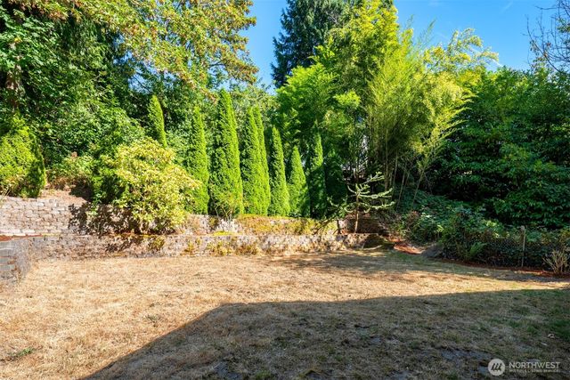 6516 24th Avenue SW, Seattle, WA 98106
