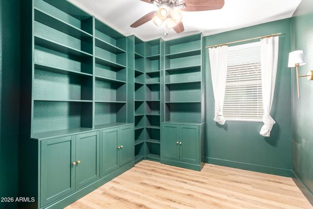 614 E BRISA Drive, Phoenix, AZ 85085