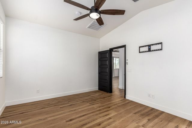 614 E BRISA Drive, Phoenix, AZ 85085