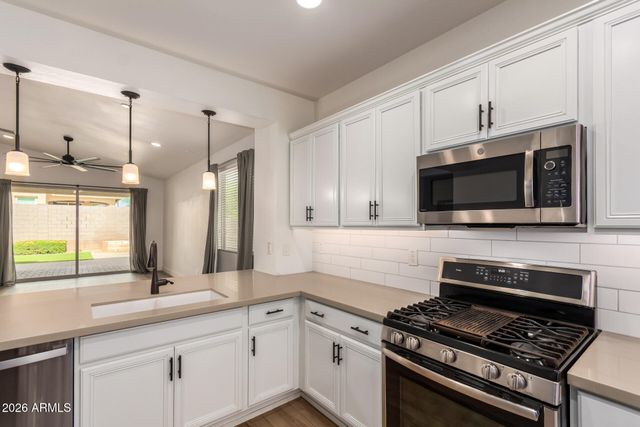 614 E BRISA Drive, Phoenix, AZ 85085