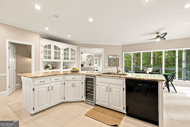 2175 River Cliff Drive, Roswell, GA 30076