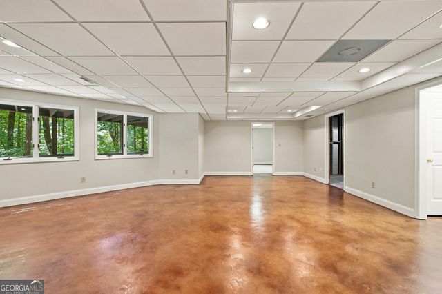 2175 River Cliff Drive, Roswell, GA 30076