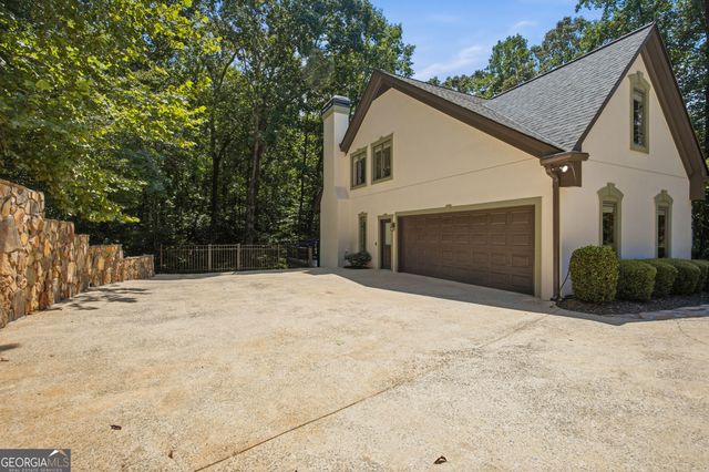 2175 River Cliff Drive, Roswell, GA 30076