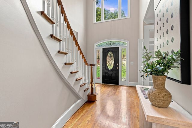 2175 River Cliff Drive, Roswell, GA 30076