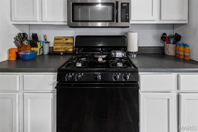 7019 W B Street, Belleville, IL 62223