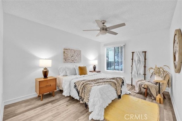 1030 W Macarthur Boulevard 5, Santa Ana, CA 92707