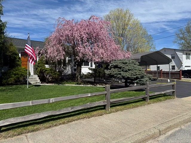 173 Hopkins Hill Road, Coventry, RI 02816