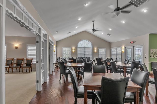 2252 Stonecenter Ln, Murfreesboro, TN 37128