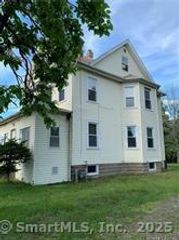 1038 Blue Hills Avenue, Bloomfield, CT 06002