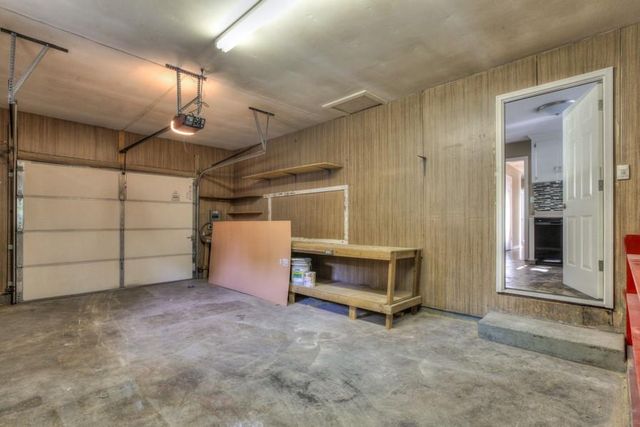 6705 E 99th Street, Kansas City, MO 64134