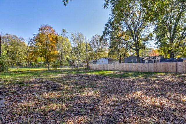 6705 E 99th Street, Kansas City, MO 64134