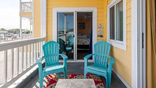 302 Canal Drive Unit 14, Carolina Beach, NC 28428
