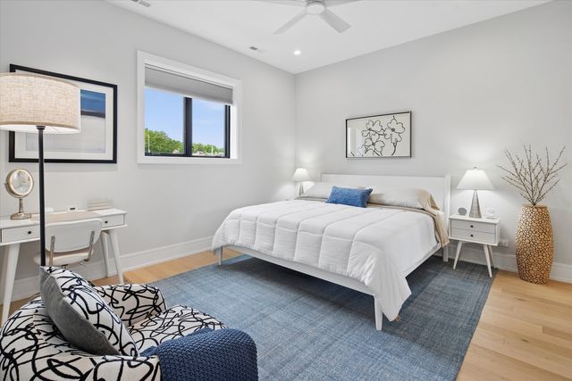 4020 N California Avenue 3, Chicago, IL 60618