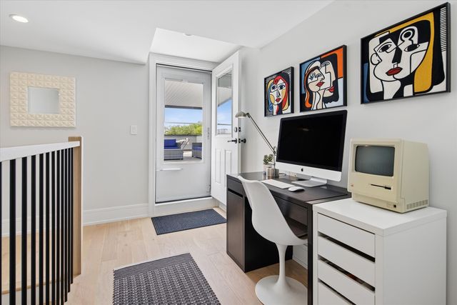 4020 N California Avenue 3, Chicago, IL 60618