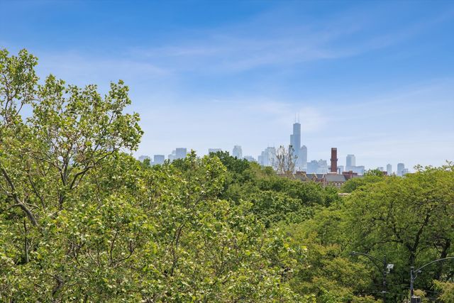 4020 N California Avenue 3, Chicago, IL 60618