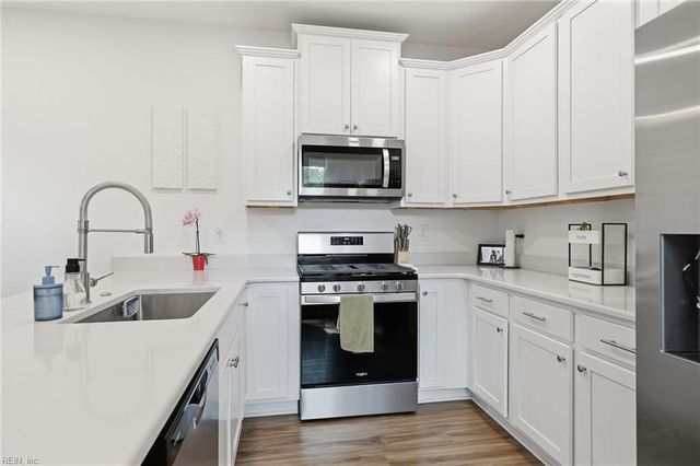 1557 Michigan AVE, Virginia Beach, VA 23454