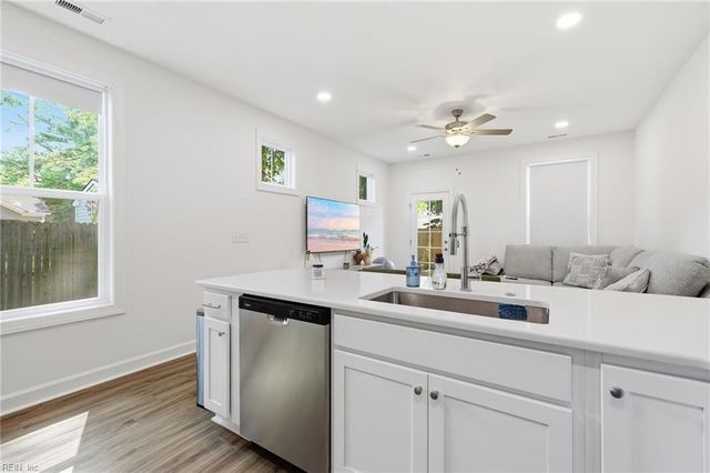 1557 Michigan AVE, Virginia Beach, VA 23454