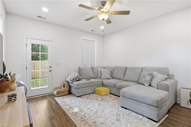 1557 Michigan AVE, Virginia Beach, VA 23454