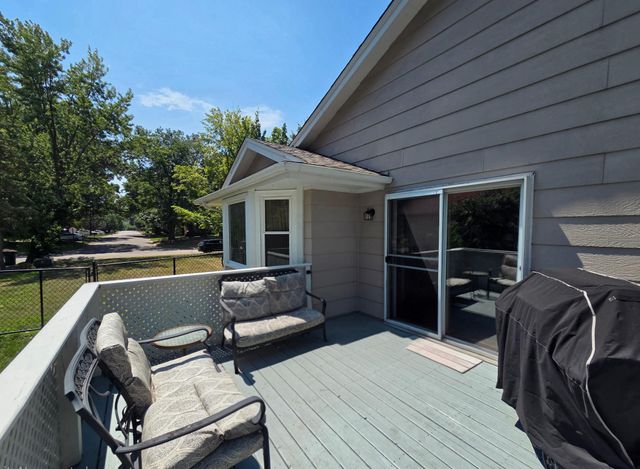 3917 Edgewood Road NE, Circle Pines, MN 55014
