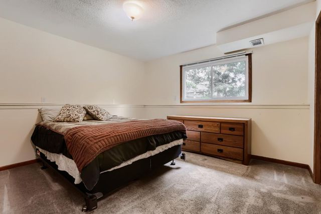 3917 Edgewood Road NE, Circle Pines, MN 55014