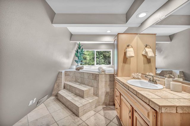 13081 Davos Drive, Truckee, CA 95726