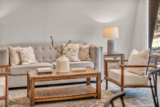 13081 Davos Drive, Truckee, CA 95726