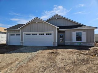 1034 N Forestview St, Wichita, KS 67235