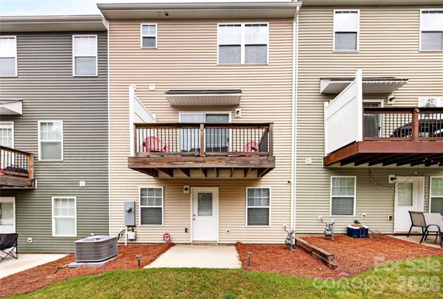 14406 Targert Lane, Charlotte, NC 28278