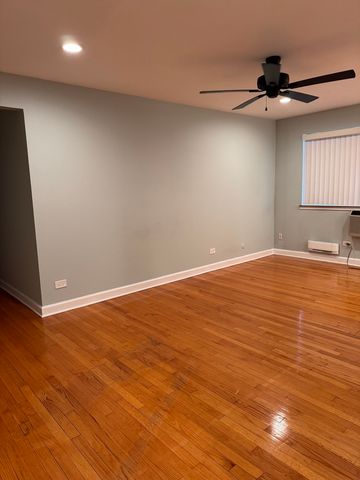 705 STROM Drive 2D, West Dundee, IL 60118