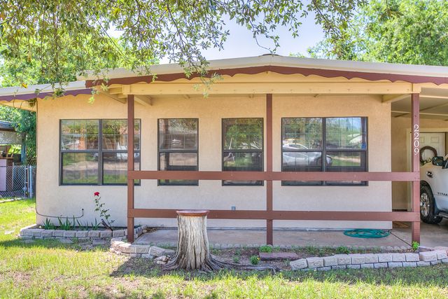 2209 Lindell Avenue, San Angelo, TX 76901