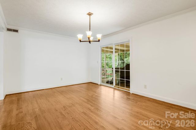 129 Whisperwood Drive, Hendersonville, NC 28791