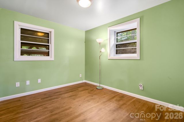 129 Whisperwood Drive, Hendersonville, NC 28791