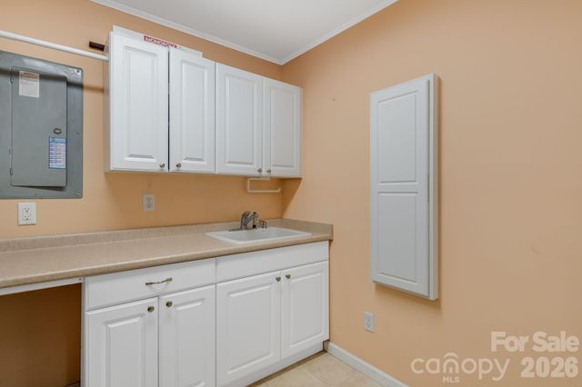 129 Whisperwood Drive, Hendersonville, NC 28791