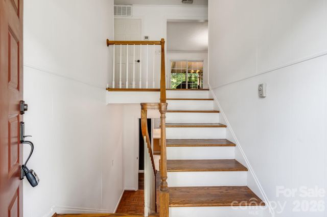 129 Whisperwood Drive, Hendersonville, NC 28791