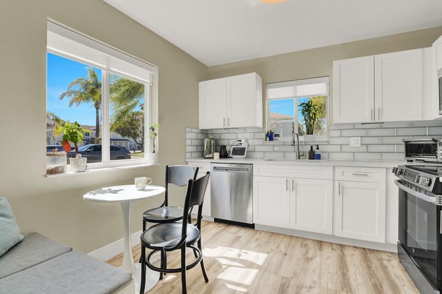 1464 SW 47th Avenue, Deerfield Beach, FL 33442