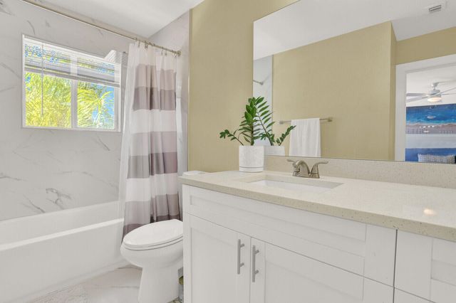 1464 SW 47th Avenue, Deerfield Beach, FL 33442