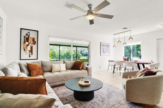 1464 SW 47th Avenue, Deerfield Beach, FL 33442