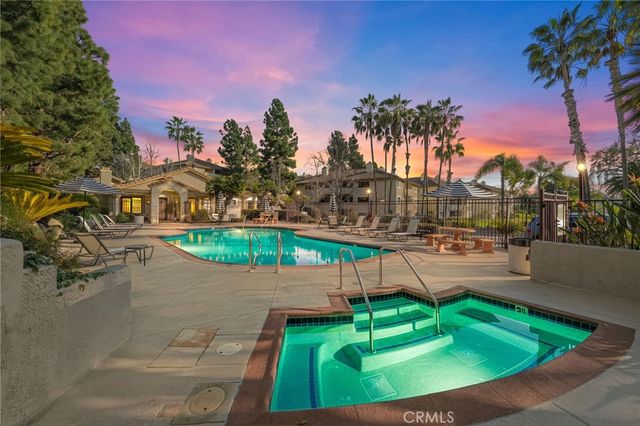 3459 Paseo De Alicia 20, Oceanside, CA 92056