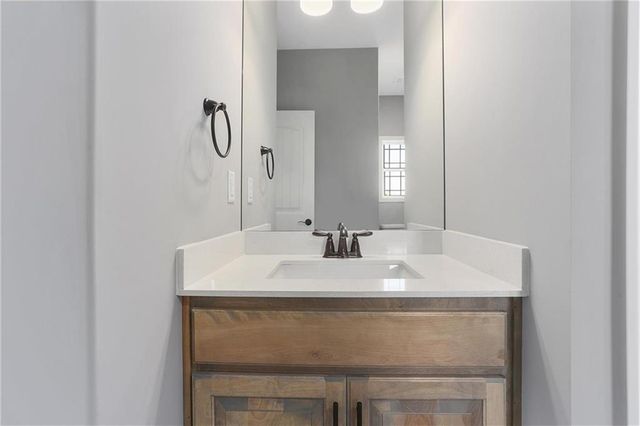 11464 N Auburndale Circle, Kansas City, MO 64157