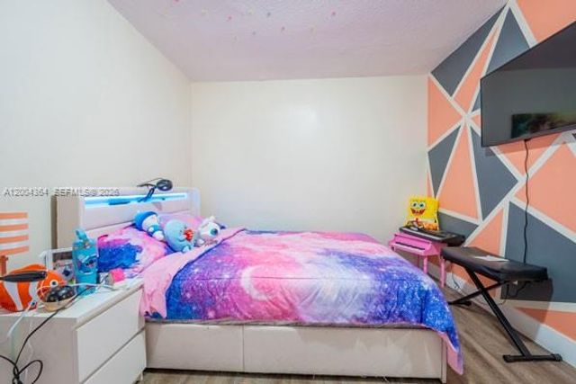 5501 SW 147th Pl, Miami, FL 33185