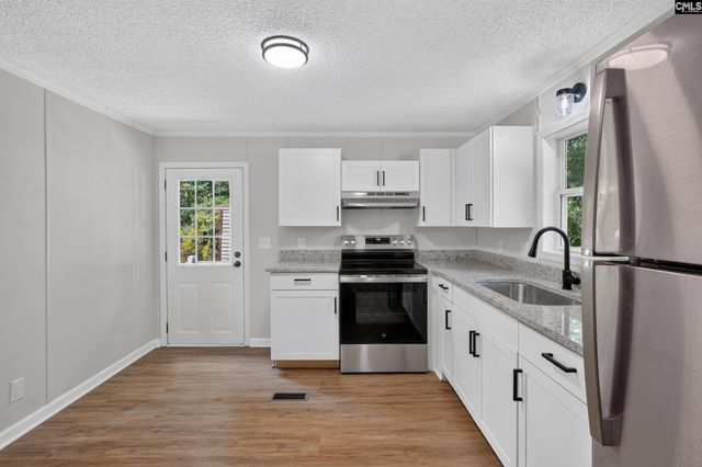1123 Highway 1 N, Cassatt, SC 29032