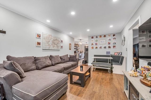 226-25 Union Turnpike A, Oakland Gardens, NY 11364