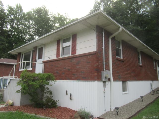 80 Greenwood Drive, Beacon, NY 12508